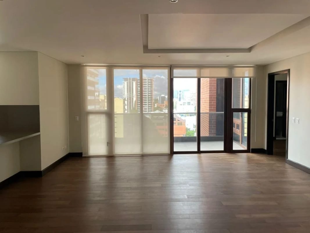 Alquiler de Apartamento en Edificio Zona 14 — Apartamento en Alquiler en Santa Inés, Zona 14, Guatemala, Ciudad — foto 8 de 8
