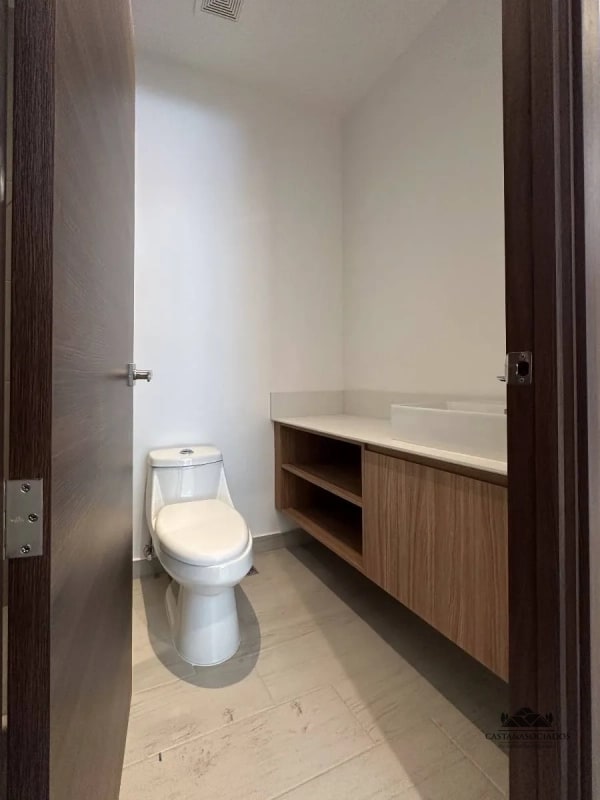 APARTAMENTOS EN VENTA ZONA 15 - 8