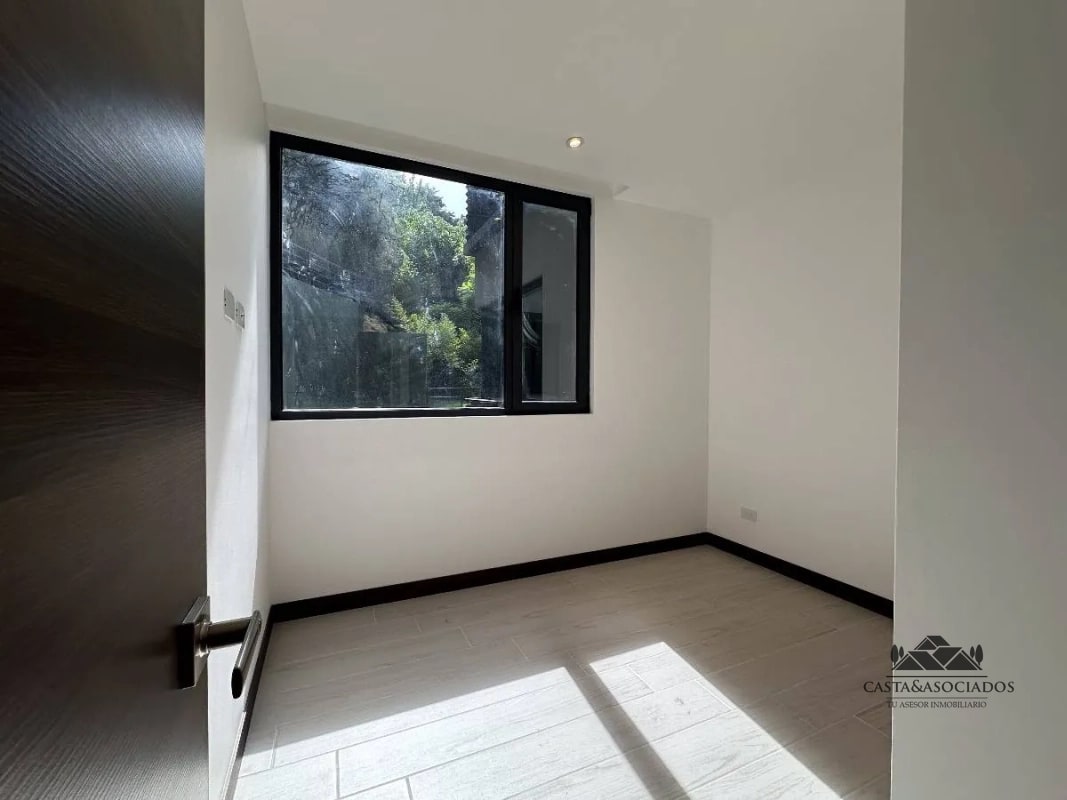 APARTAMENTOS EN VENTA ZONA 15 - 7