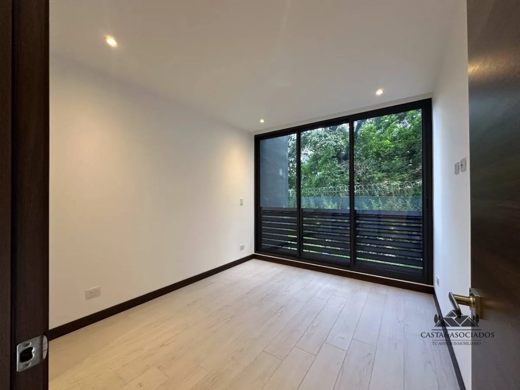APARTAMENTOS EN VENTA ZONA 15 - 2