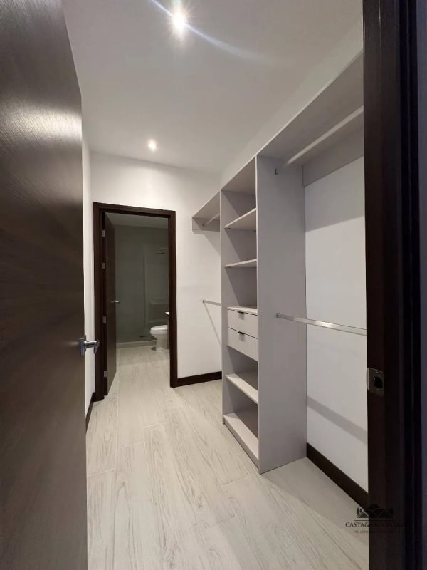 APARTAMENTOS EN VENTA ZONA 15 - 1
