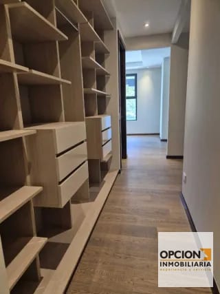 RENTO APARTAMENTO 2/DORMITORIOS. SANTA SOFIA 7a. Av. Z.10 — Apartamento en Alquiler en Santa Sofía 7AV, Zona 10, Guatemala, Ciudad — miniatura 8 de 15
