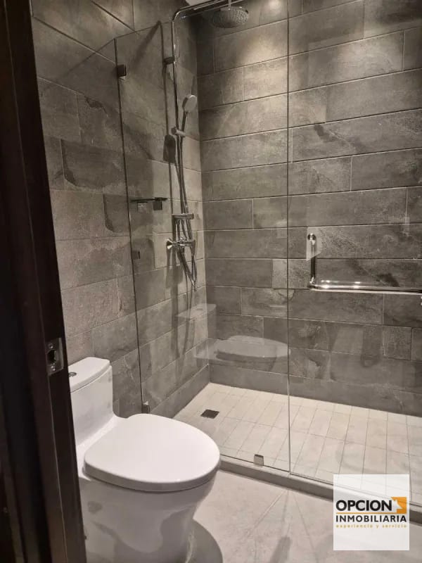 RENTO APARTAMENTO 2/DORMITORIOS. SANTA SOFIA 7a. Av. Z.10 — Apartamento en Alquiler en Santa Sofía 7AV, Zona 10, Guatemala, Ciudad — foto 7 de 15