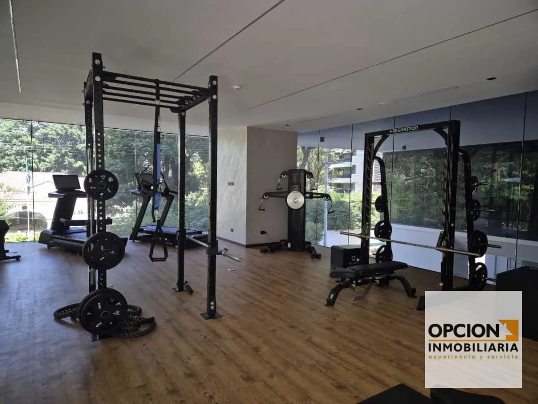 RENTO APARTAMENTO 2/DORMITORIOS. SANTA SOFIA 7a. Av. Z.10 — Apartamento en Alquiler en Santa Sofía 7AV, Zona 10, Guatemala, Ciudad — foto 6 de 15