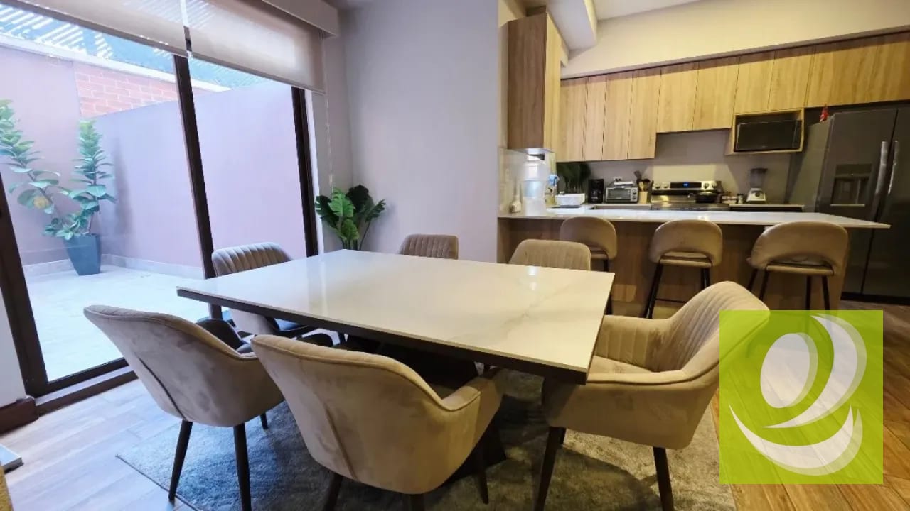 VENDO APARTAMENTO EN SALVATTORE ZONA 10 — Apartamento en Venta en Zona 10, Guatemala, Ciudad — foto 3 de 13