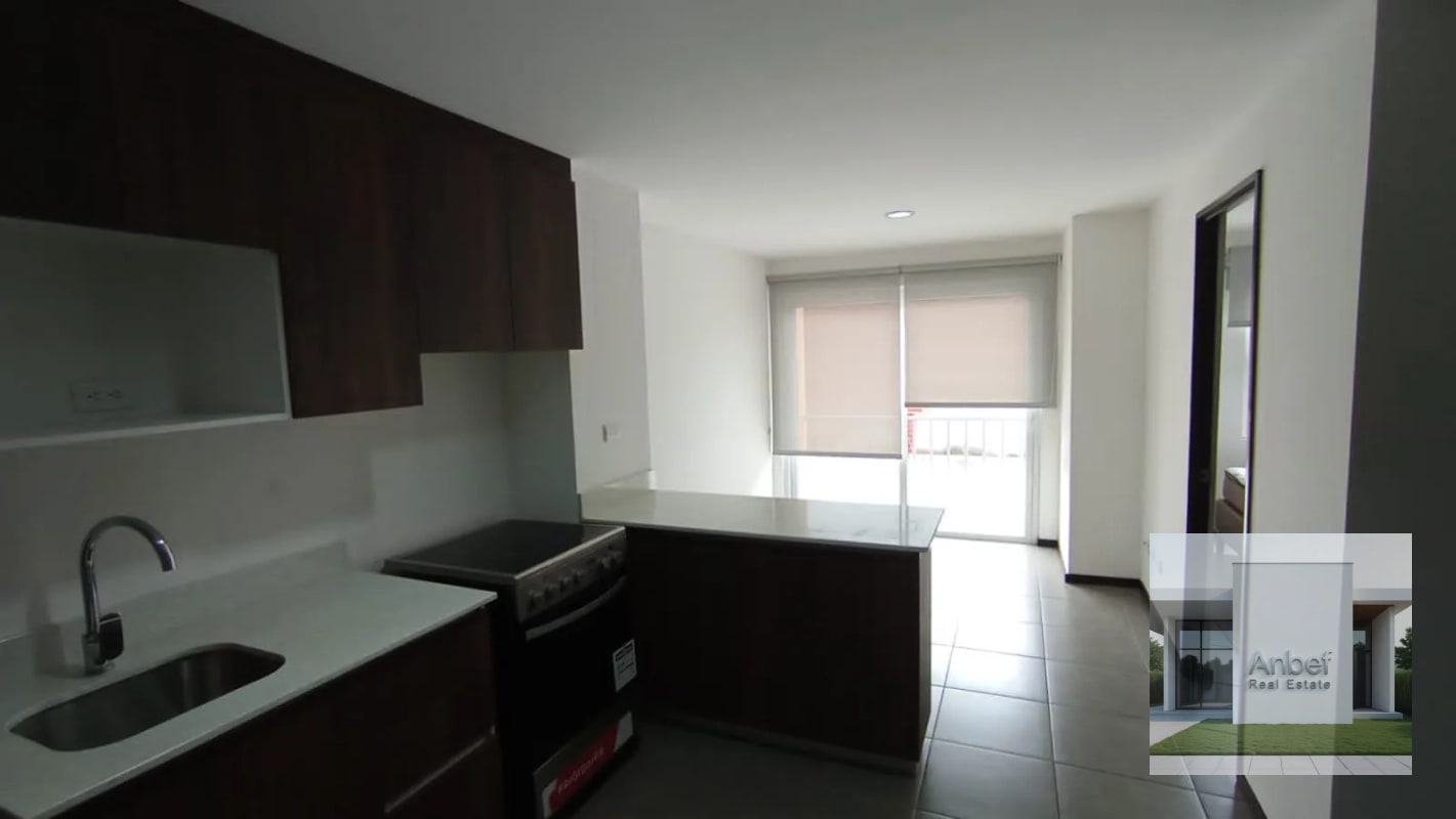CASA TRES, Apartamento en Venta de Un Dormitorio en Zona 3 - 6