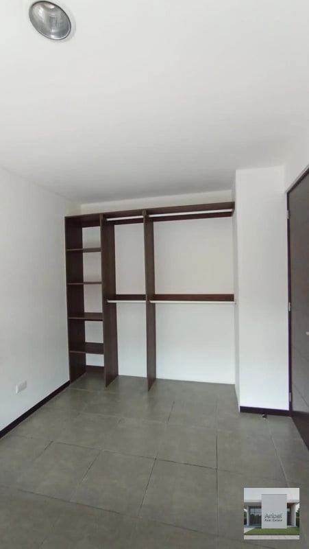 CASA TRES, Apartamento en Venta de Un Dormitorio en Zona 3 - 3