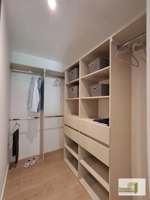 Zona 10/ Edificio Viana / Con financiamiento - 9
