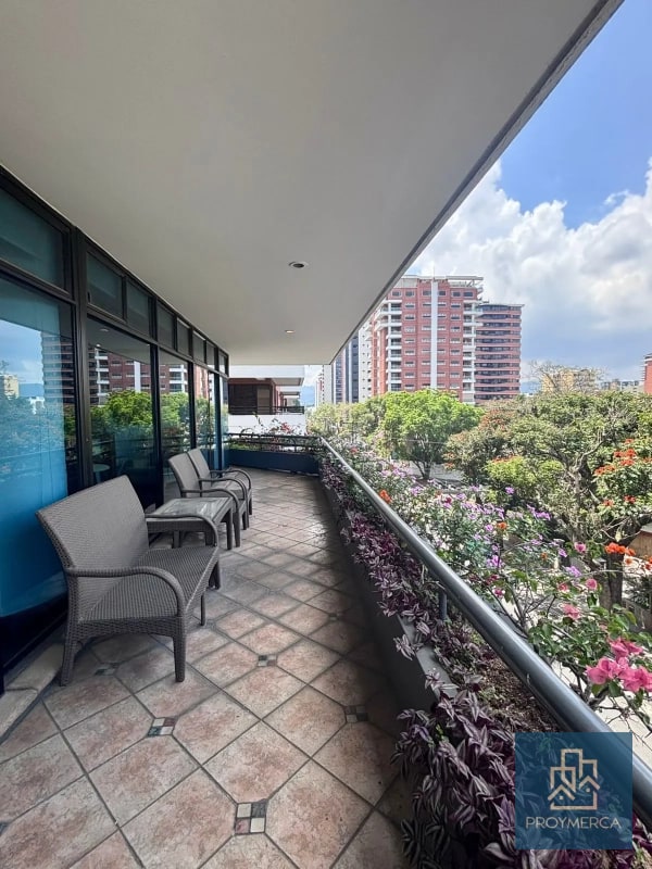 Apartamento amueblado en alquiler, Edificio L´Excellence, Zona 14 Las Américas - 1