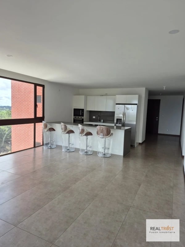 EN RENTA PRECIOSO APARTAMENTO CON TERRAZA, SAN LÁZARO ZONA 15 - 10