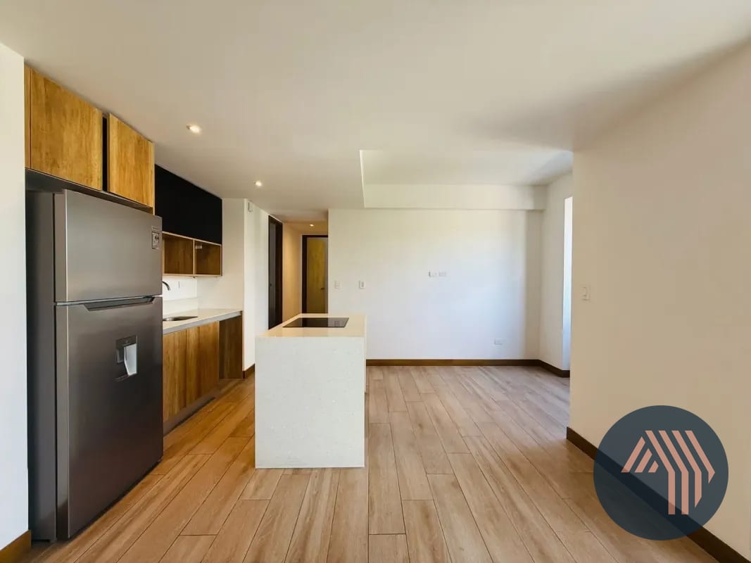 Alquiler de Céntrico Apartamento - Aoki, Zona 14 — Apartamento en Alquiler en AOKI, Zona 14, Guatemala, Ciudad — foto 1 de 17
