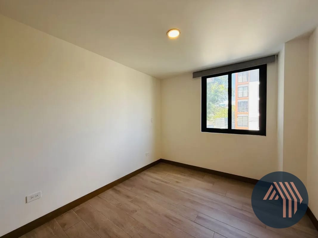 Alquiler de Céntrico Apartamento - Aoki, Zona 14 — Apartamento en Alquiler en AOKI, Zona 14, Guatemala, Ciudad — foto 12 de 17