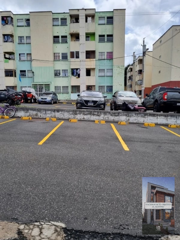 VENDO APARTAMENTO EN EL REFUGIO DE SAN RAFAEL ZONA 18 - 4
