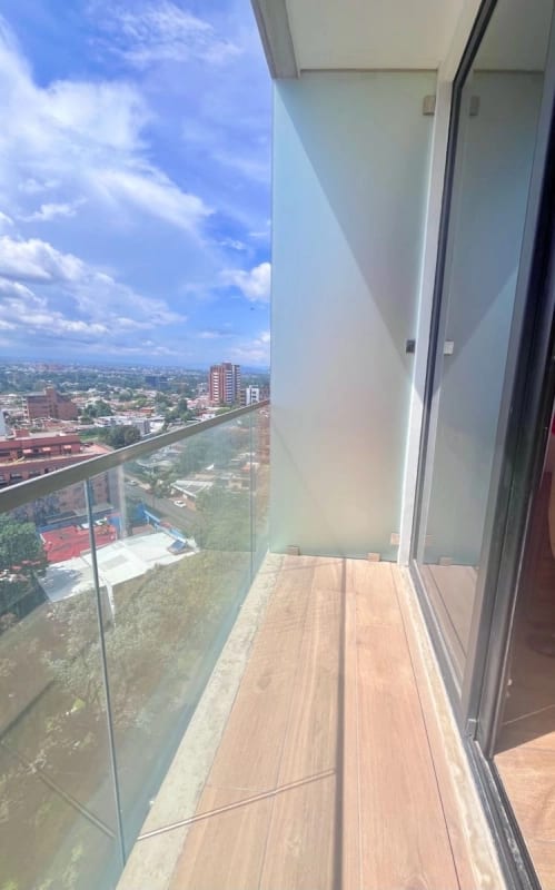 HERMOSO APARTAMENTO EN VENTA ZONA 15  BADEN — Apartamento en Venta en Baden, Zona 15, Guatemala, Ciudad — foto 10 de 13
