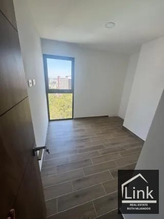 Alquiler de Apartamento zona 14 PARQUE 14 — Apartamento en Alquiler en Parque 14, Zona 14, Guatemala, Ciudad — miniatura 3 de 13