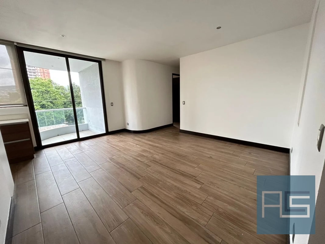 Apartamento en Venta, zona 10 cerca de Oakland Mall, La Estación, Diagonal 6 - 14