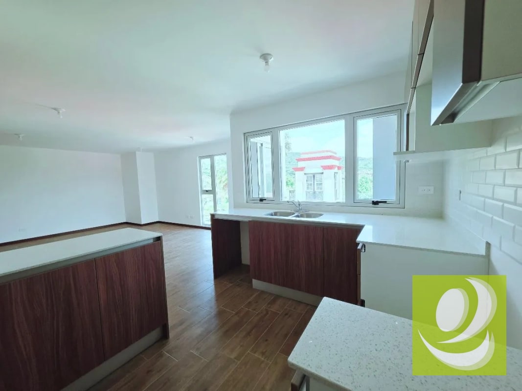 Apartamento de 2 Niveles en Venta Nuvó Naranjo Z4 Mixco - 4