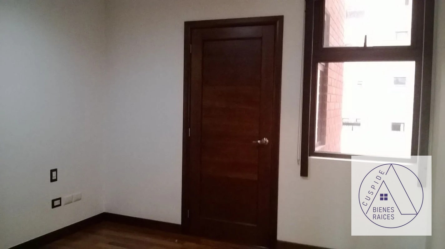 Zona 10 Edificio Mirafiori Hermoso apartamento en Venta. - 6
