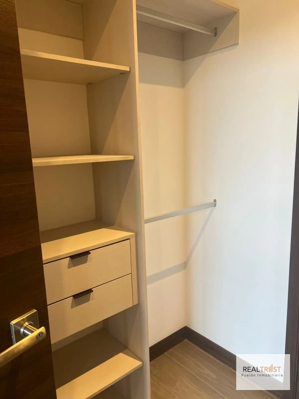 Apartamento en renta Spazio zona 15 - 11