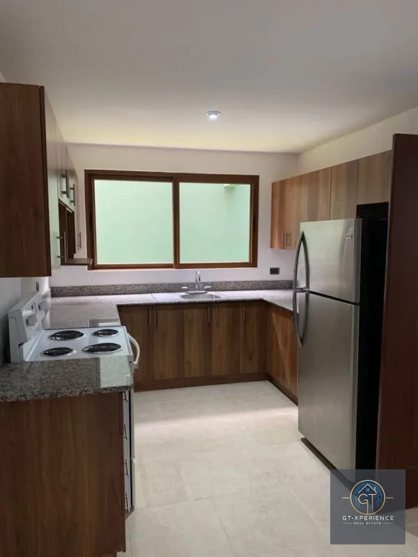 Lindo y amplio apartamento en La Montaña, zona 16 — Apartamento en Alquiler en Zona 16, Guatemala, Ciudad — foto 12 de 14