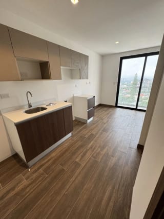 Apartamento en Alquiler | Vila Quince | Zona 15 | Vista Hermosa 2 | Moderno y cómodo — Apartamento en Alquiler en Vila Quince, Zona 15, Guatemala, Ciudad — miniatura 1 de 7