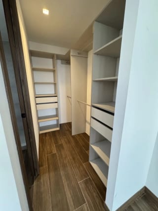 Apartamento en Alquiler | Vila Quince | Zona 15 | Vista Hermosa 2 | Moderno y cómodo — Apartamento en Alquiler en Vila Quince, Zona 15, Guatemala, Ciudad — miniatura 6 de 7