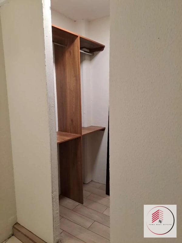 RENTA DE céntrico apartamento de una habitación en zona 10 a una cuadra de Oakland Mall diagonal 6 — Apartamento en Alquiler en Zona 10, Guatemala, Ciudad — foto 4 de 17