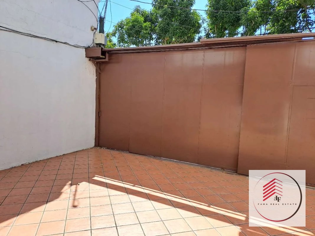 RENTA DE céntrico apartamento de una habitación en zona 10 a una cuadra de Oakland Mall diagonal 6 — Apartamento en Alquiler en Zona 10, Guatemala, Ciudad — foto 3 de 17