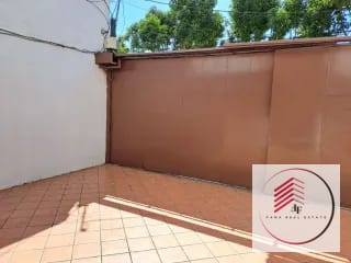 RENTA DE céntrico apartamento de una habitación en zona 10 a una cuadra de Oakland Mall diagonal 6 — Apartamento en Alquiler en Zona 10, Guatemala, Ciudad — miniatura 3 de 17