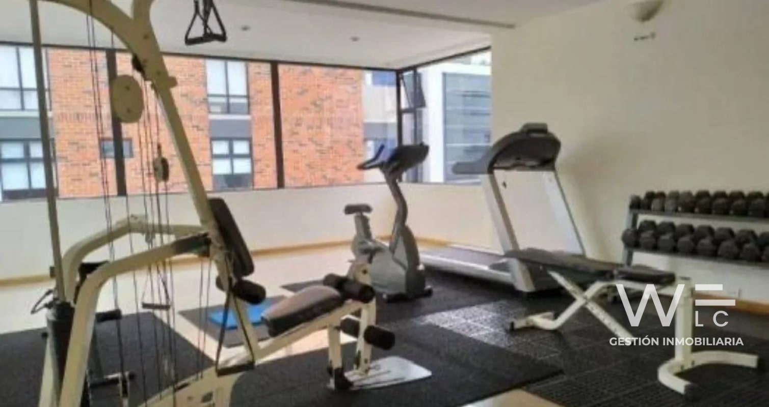 VENDO APARTAMENTO ZONA 10 - 1