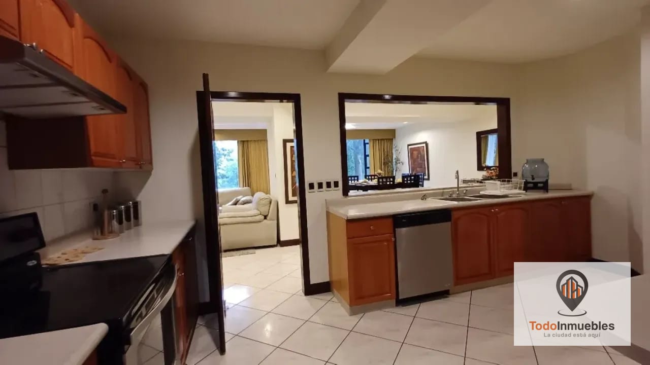 Apartamento Amueblado de 198 m2 en Renta en Milenia — Apartamento en Alquiler en Milenia, Zona 10, Guatemala, Ciudad — foto 8 de 15