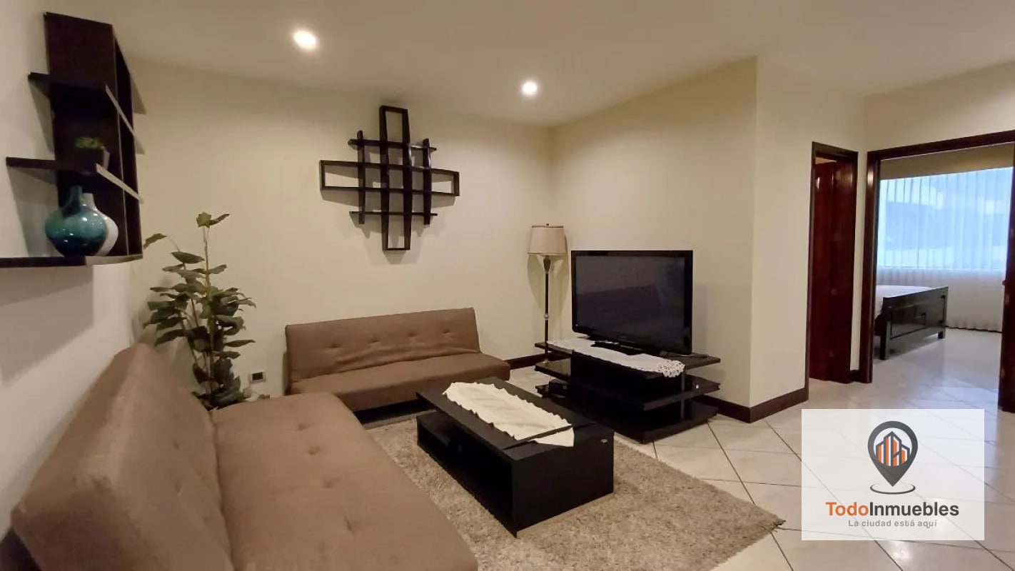 Apartamento Amueblado de 198 m2 en Renta en Milenia - 8