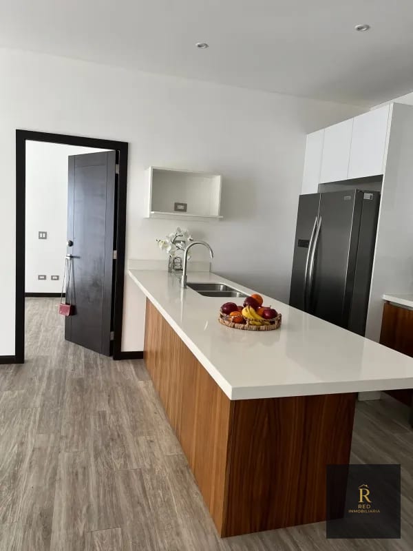 Apartamento en Renta – Lirios 2 — Apartamento en Alquiler en Lirios de Cayalá II, Zona 16, Guatemala, Ciudad — foto 1 de 4