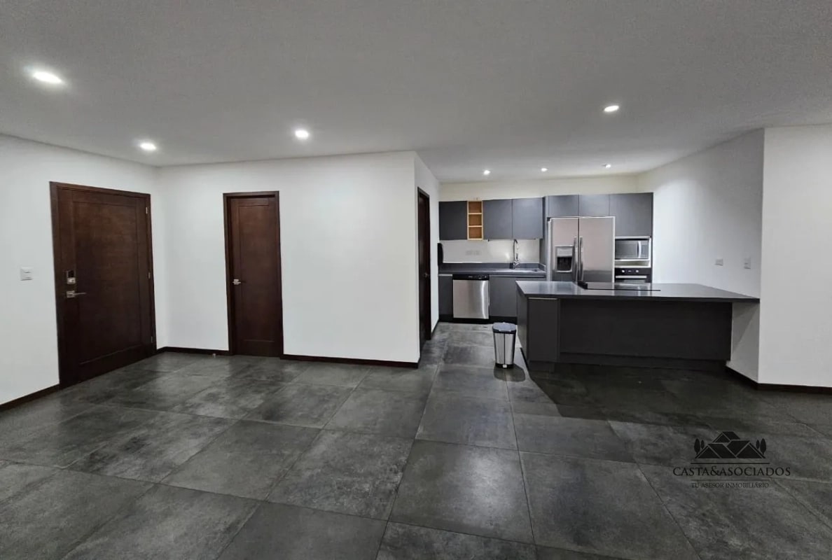 APARTAMENTO EN VENTA ZONA 14 - 5