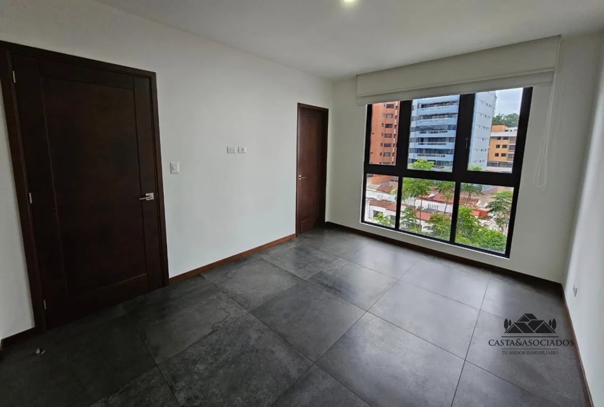 APARTAMENTO EN VENTA ZONA 14 - 11