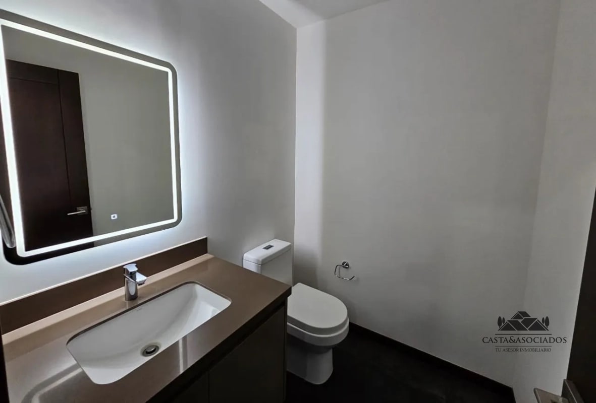 APARTAMENTO EN VENTA ZONA 14 - 12
