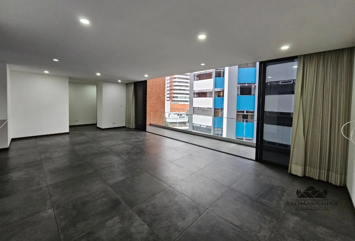 APARTAMENTO EN VENTA ZONA 14 - 15