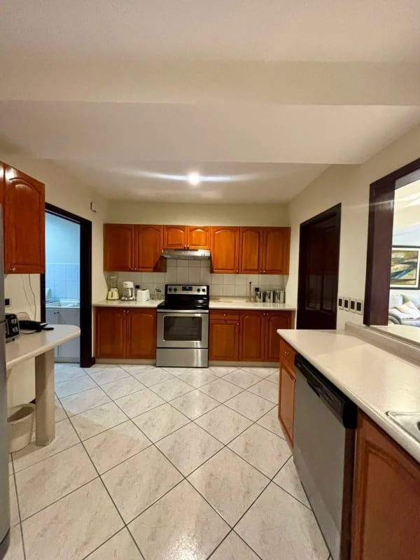Venta de Apartamento -Edificio Milenia, zona 10- — Apartamento en Venta en Milenia, Zona 10, Guatemala, Ciudad — foto 8 de 12