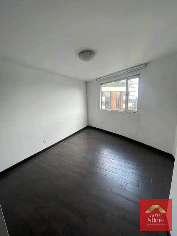 APARTAMENTO EN RENTA ZONA 14 (12 Calle) / 3 habitaciones — Apartamento en Alquiler en Attica II, Zona 14, Guatemala, Ciudad — foto 1 de 14