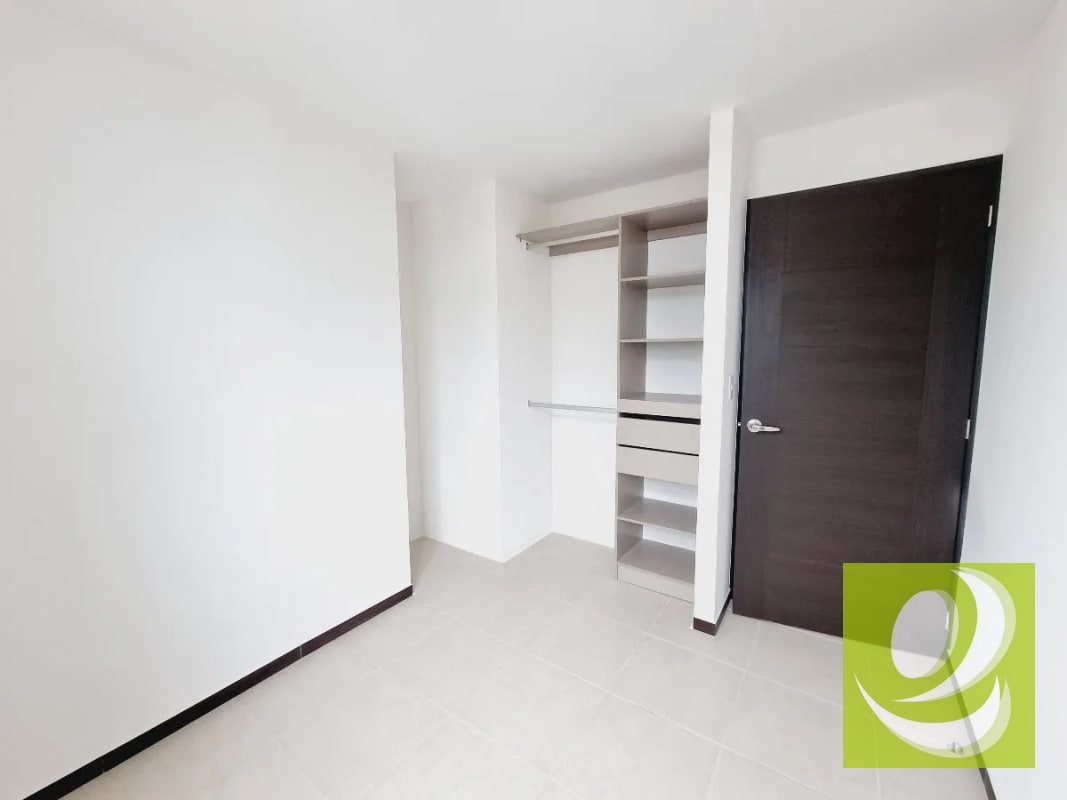 Vendo Apartamento en Parque San Jorge zona 11 - 1