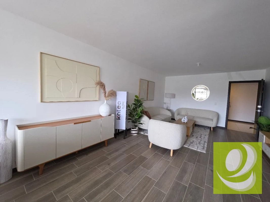 Vendo Apartamento en el Primer Nivel en zona 14 - 1
