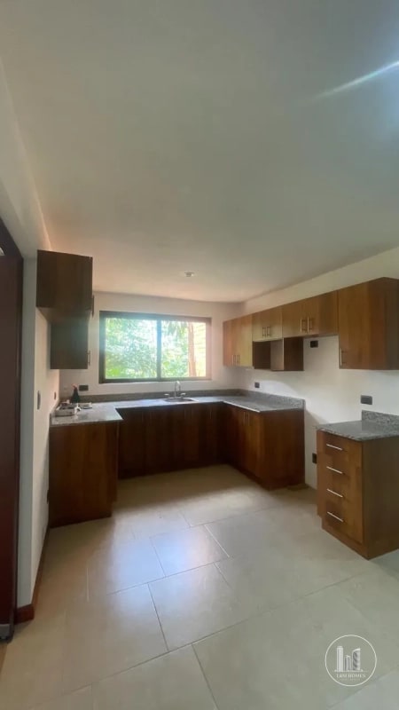 Lindo apartamento en renta en zona 16 Colonia La Montaña - 7