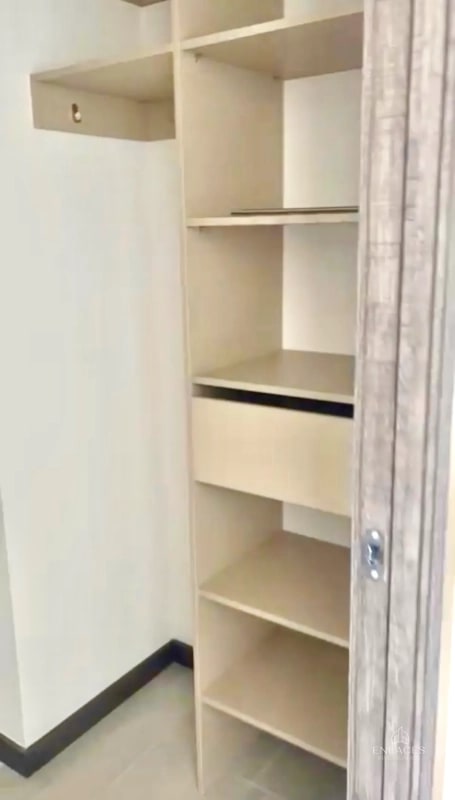 Zona 15, VH2 • Apartamento en renta • Edificio Morea - 2