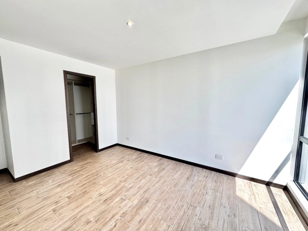 Apartamento de 3 dormitorios en venta z13 — Apartamento en Venta en Zona 13, Guatemala, Ciudad — foto 10 de 17