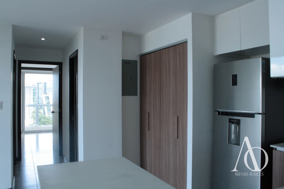 Apartamento en Alquiler / Venta Edificio Telia, zona 15 VH2 N9 / EN DIRECTO 2025 02 — Apartamento en Venta en Telia, Zona 15, Guatemala, Ciudad — foto 3 de 7