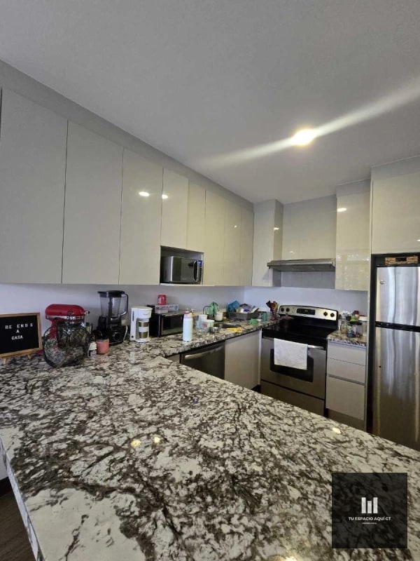 Bello Apartamento en Venta Zona 15 VH1 de 2 habitaciones - 10