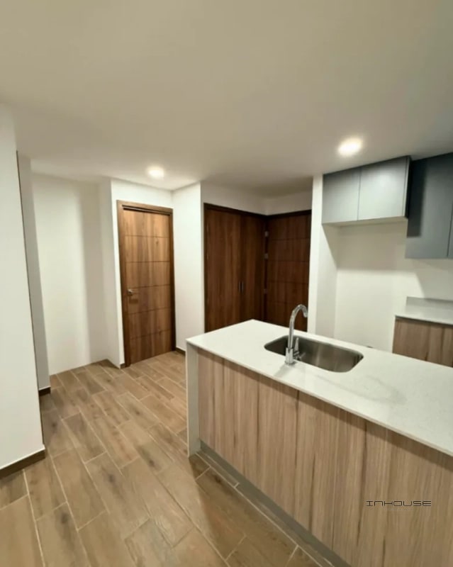 APARTAMENTO EN VENTA ZONA 14 -PARQUE 14- - 1