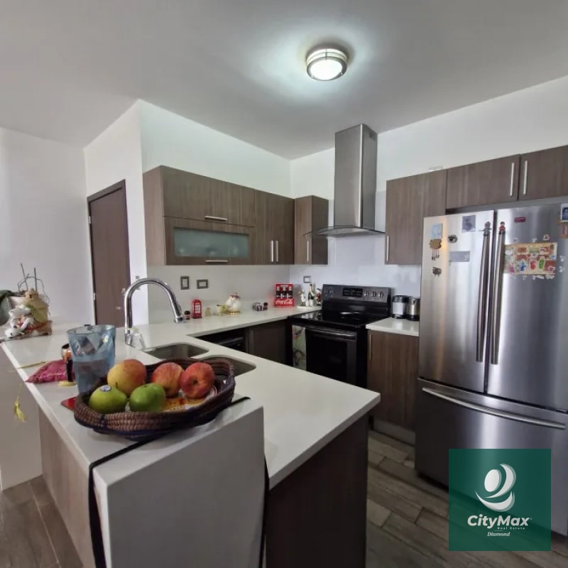 Apartamento en venta San Isidro 21/21 zona 16 - 10