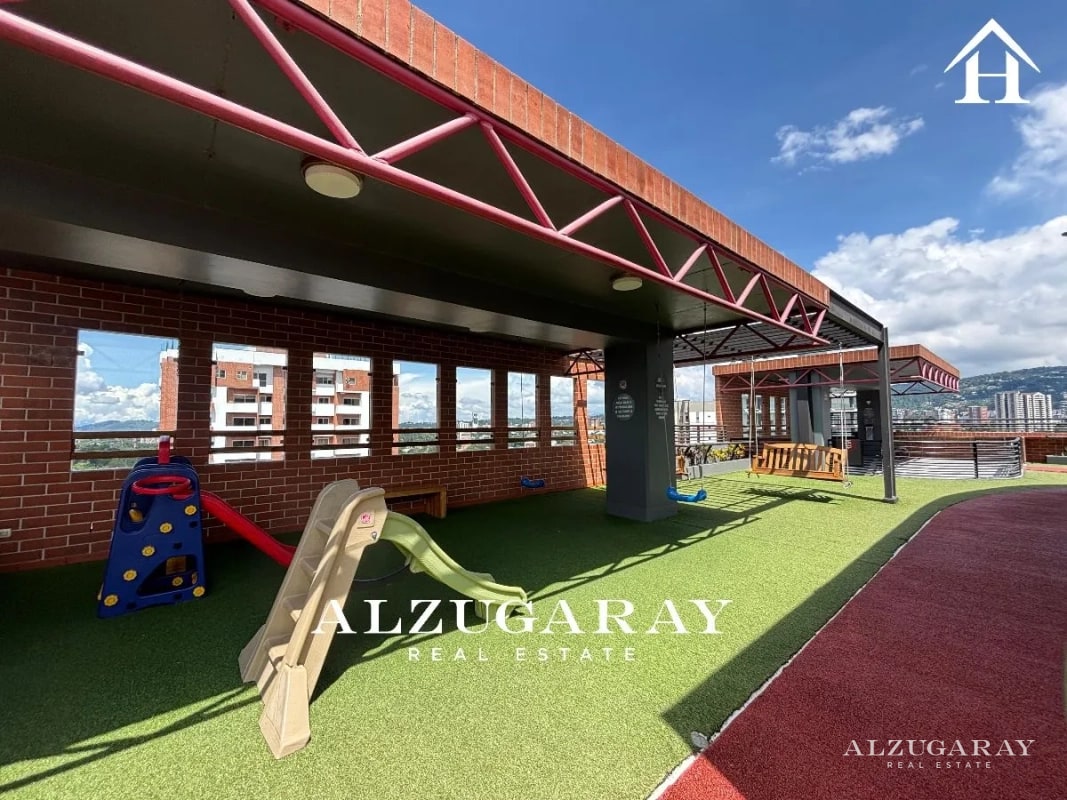 APTO. MODERNO CON BALCÓN - 3 HAB. / EDIFICIO NEO ZONA 10 — Apartamento en Alquiler en Zona 10, Guatemala, Ciudad — foto 4 de 11
