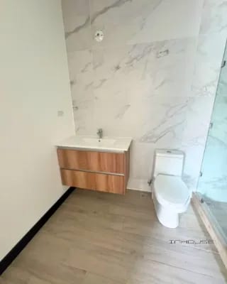 APARTAMENTO EN RENTA ZONA 13 IRIDIA CON AMPLIA TERRAZA — Apartamento en Alquiler en Zona 13, Guatemala, Ciudad — miniatura 4 de 15
